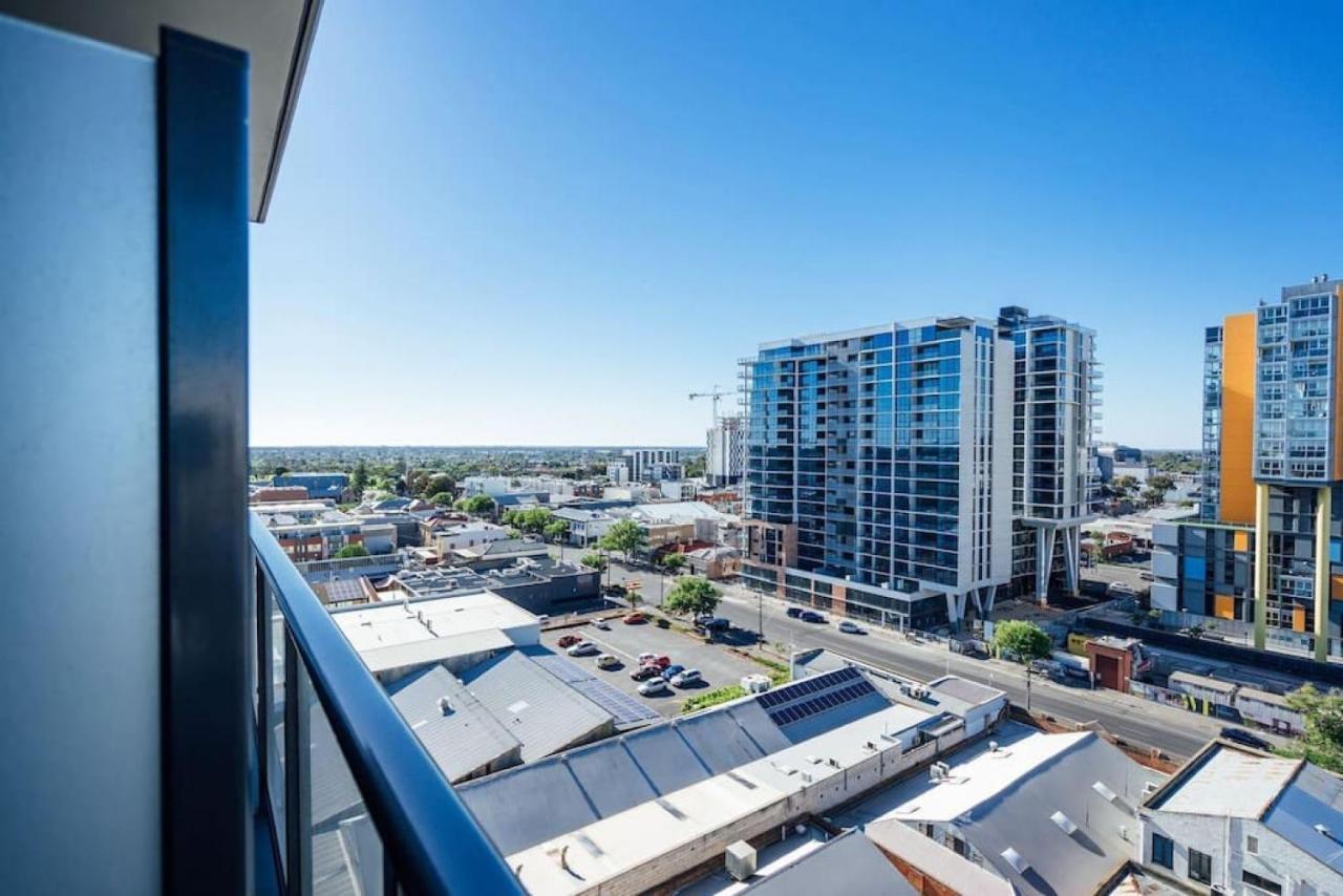 Sky High On Grote Adelaide Apartment Exterior photo